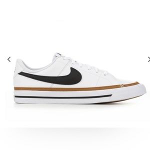 White KIDS' NIKE BIG KID COURT LEGACY SNEAKERS. Never worn. 6Y